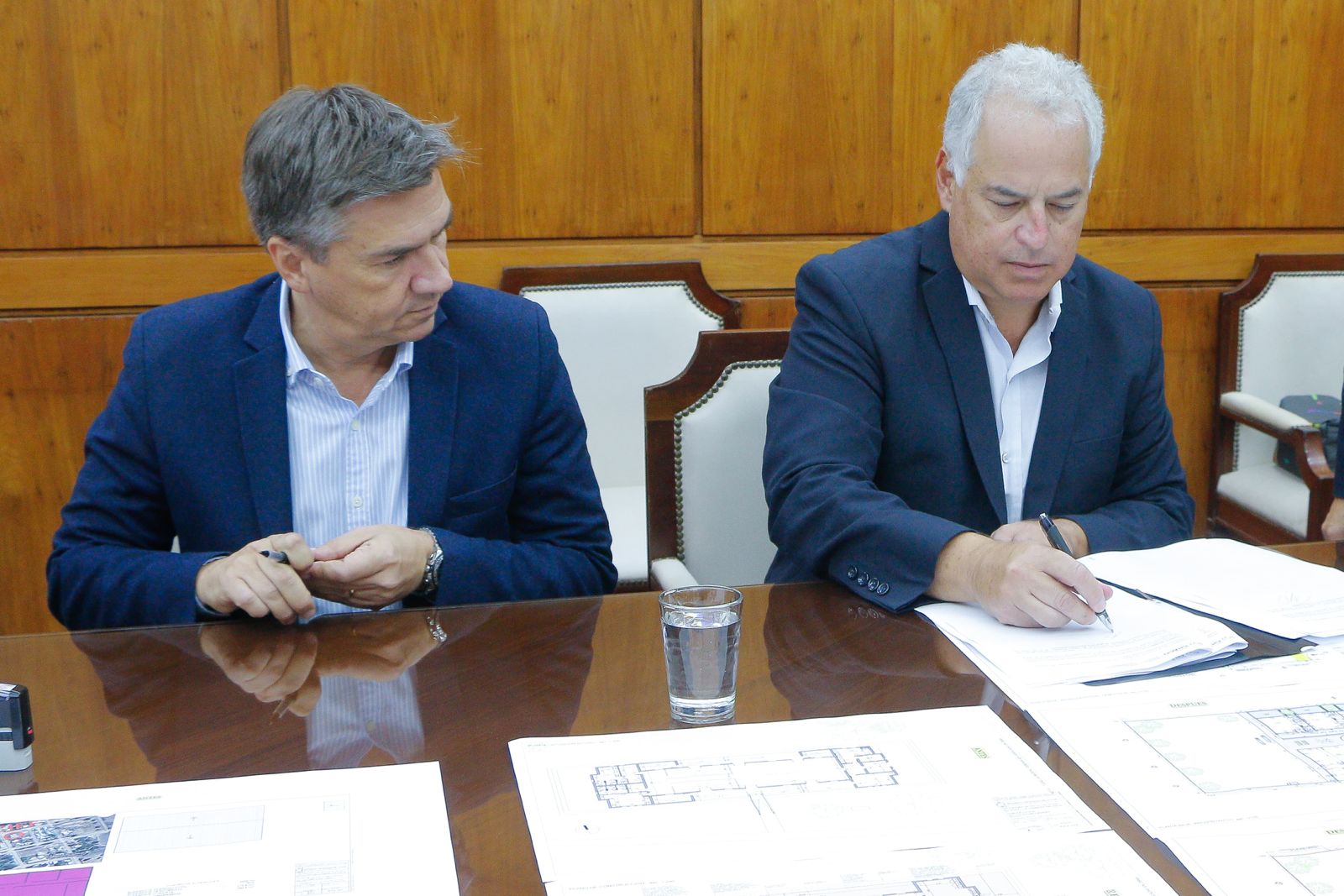*EL GOBERNADOR ANUNCIÓ LA REMODELACIÓN DE 5 CENTROS DE INTEGRACIÓN Y FORTALECIMIENTO FAMILIAR EN LA PROVINCIA*