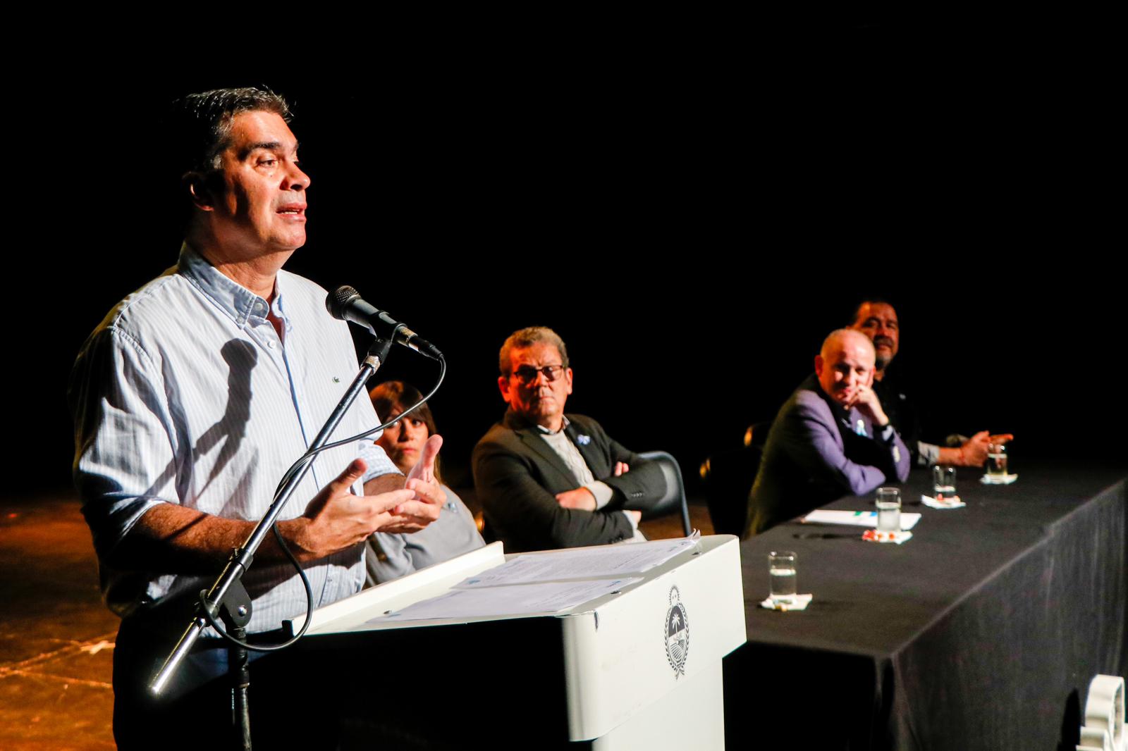 *CAPITANICH PUSO EN MARCHA "EL TEATRO HACE ESCUELA" PARA LA FORMACIÓN INTEGRAL DE ESTUDIANTES SECUNDARIOS*