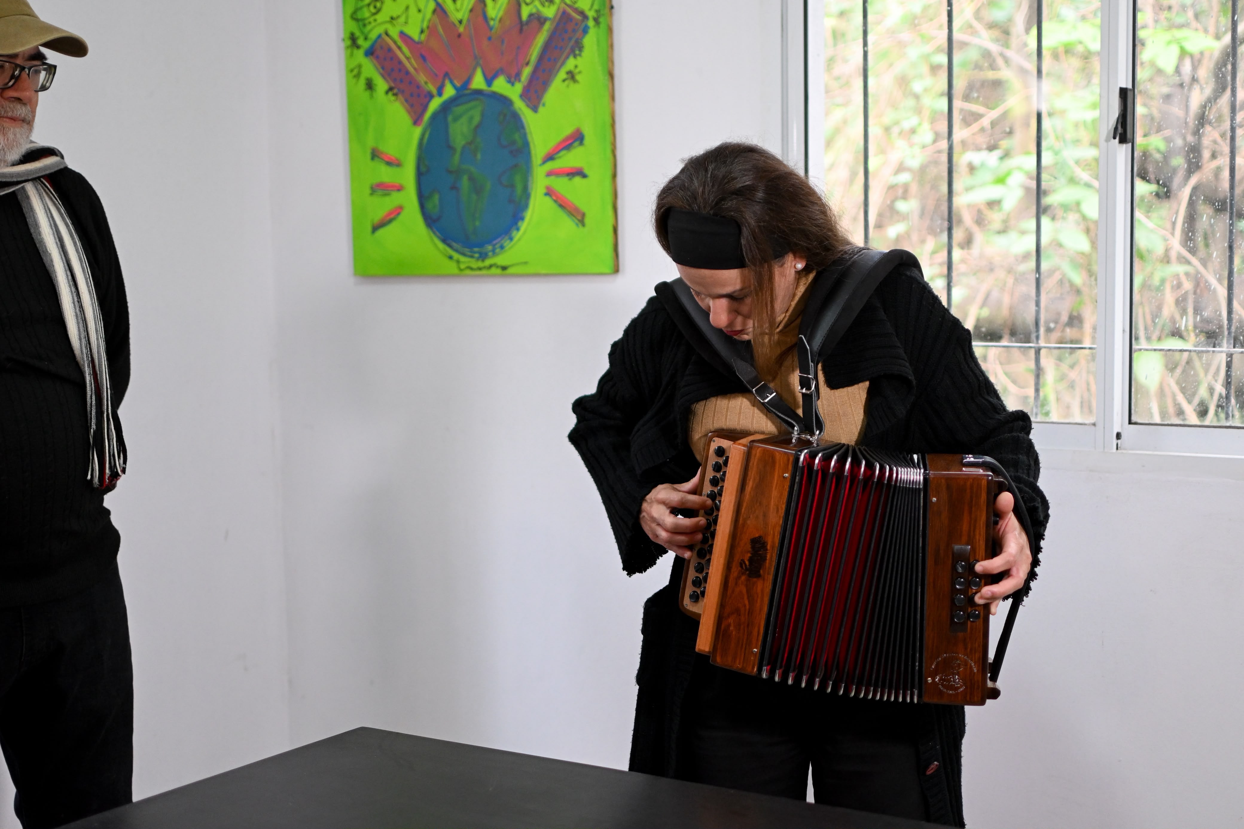 *CHACO CONSOLIDA UN PROYECTO CULTURAL &Uacute;NICO CON LA PRIMERA F&Aacute;BRICA-ESCUELA DE ACORDEONES*