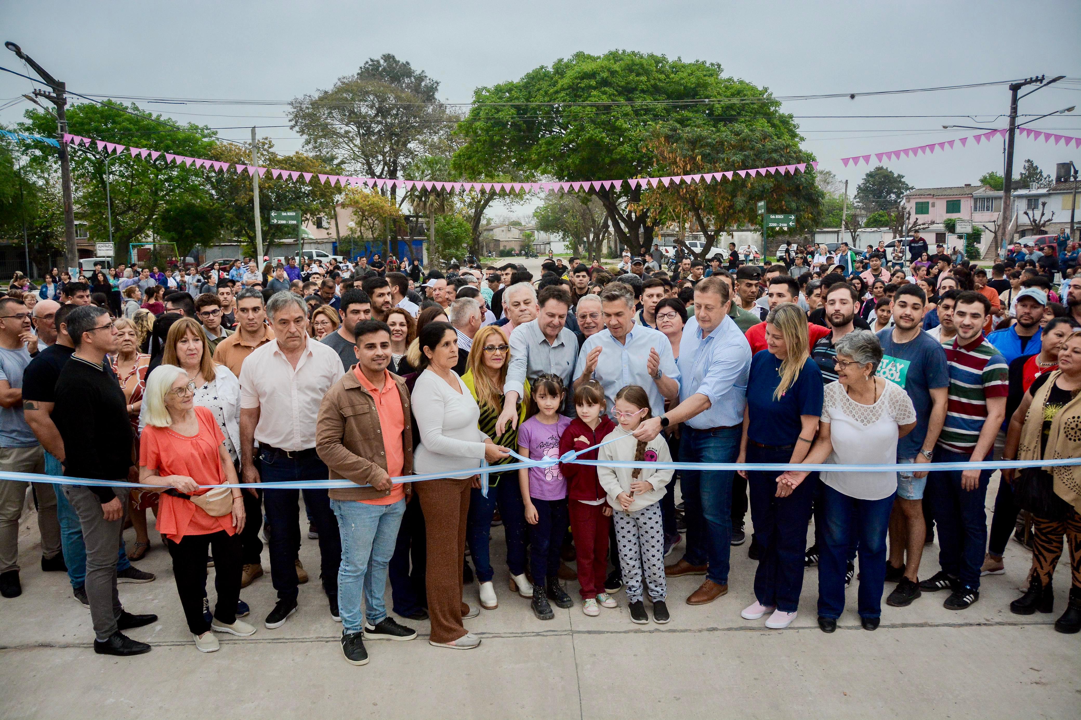 BARRIO UPCP: EL GOBERNADOR ZDERO INAUGURÓ 21 CUADRAS DE PAVIMENTO Y ANUNCIÓ IMPORTANTES OBRAS PARA EL CLUB