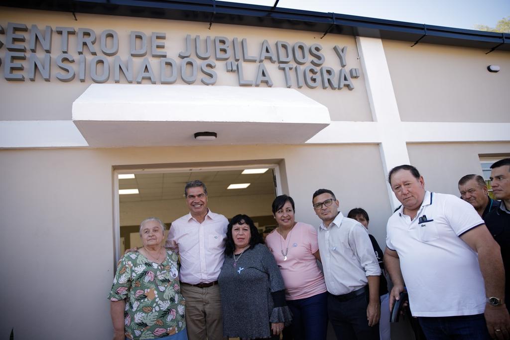 EN LA TIGRA, EL GOBERNADOR HABILITÓ LA OBRA DE REFACCIÓN INTEGRAL DEL CENTRO DE JUBILADOS