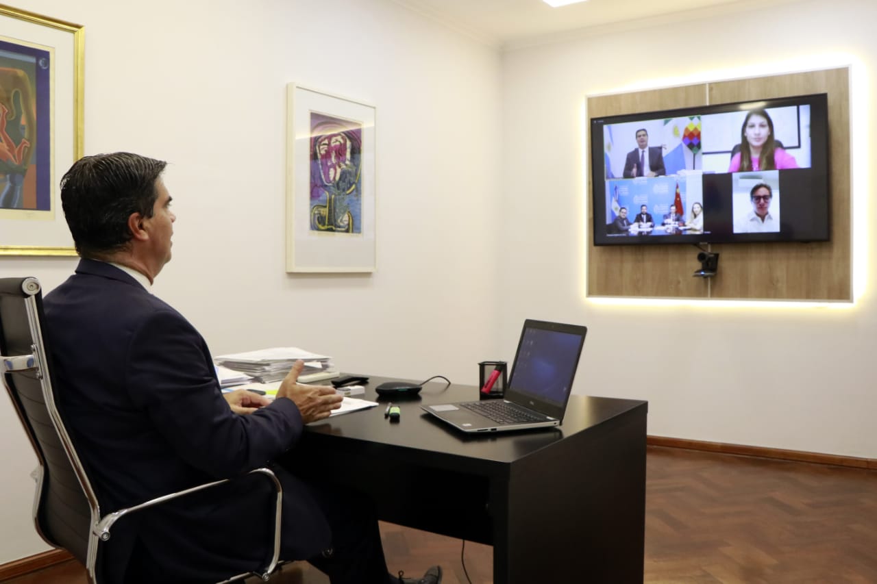CAPITANICH Y EL EMBAJADOR VACA NARVAJA GESTIONAN FINANCIAMIENTO PARA OBRAS Y PROYECTOS DE INTERCAMBIO CON CHINA