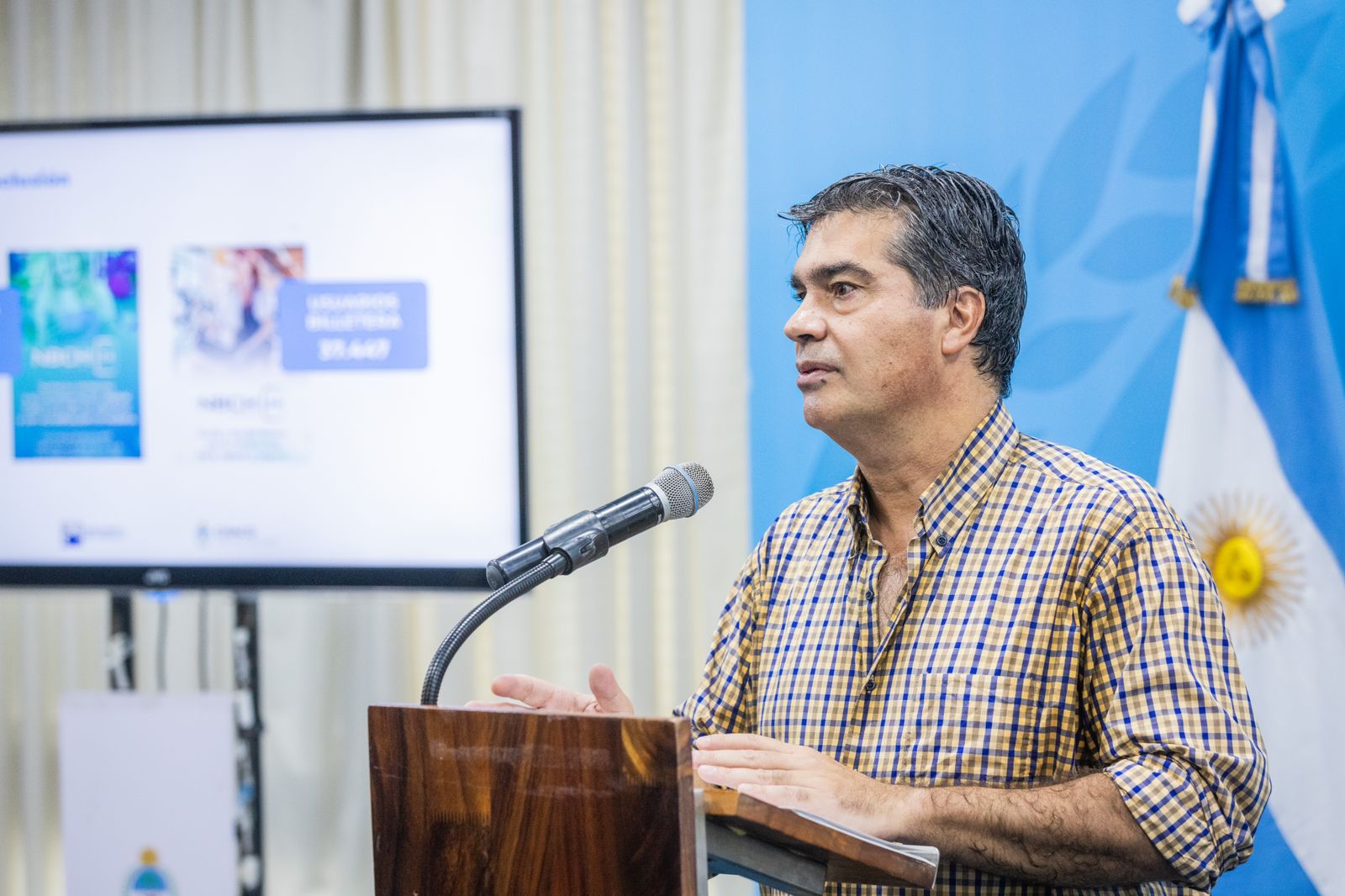 El NBCH lideró en el 2021 el mercado de préstamos y depósitos del sector privado: “Tenemos una banca rentable para fortalecer la confianza de los chaqueños”, dijo Capitanich