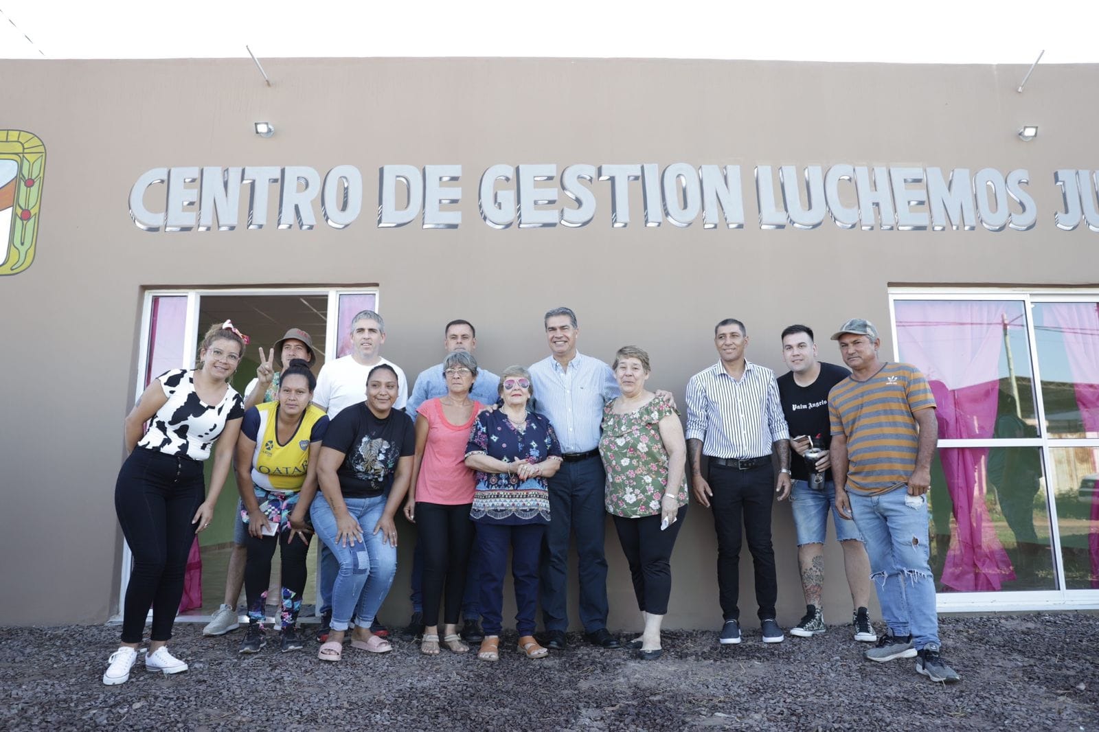 *MÁS INSERCIÓN SOCIAL Y LABORAL: CAPITANICH HABILITÓ LAS OBRAS DEL CENTRO DE GESTIÓN “LUCHEMOS JUNTOS”*