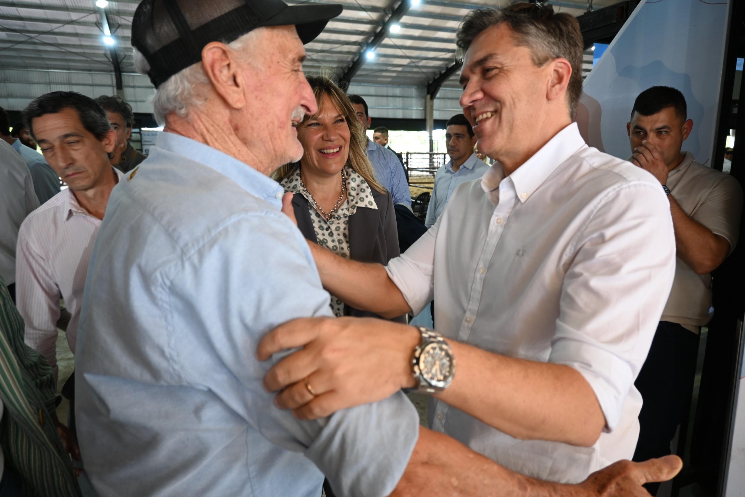 CORRIENTES: EL GOBERNADOR ZDERO ACOMPAÑÓ LA APERTURA DE LA 22° EXPOSICIÓN NACIONAL BRAFORD EN LA SOCIEDAD RURAL