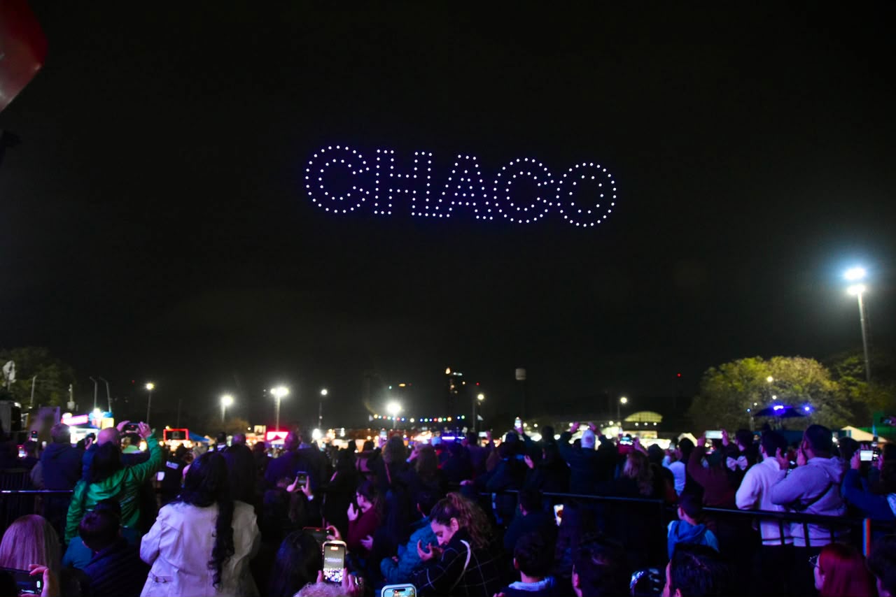 *IMPRESIONANTE CONVOCATORIA EN EL CIERRE DE LA BIENAL 2026: UNAS 250 MIL PERSONAS DISFRUTARON DE LA &Uacute;LTIMA NOCHE CON ABEL PINTOS*