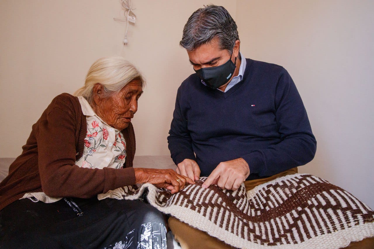 DOLOR OFICIAL POR EL FALLECIMIENTO DE LA ARTESANA SANTA PINO FERNÁNDEZ