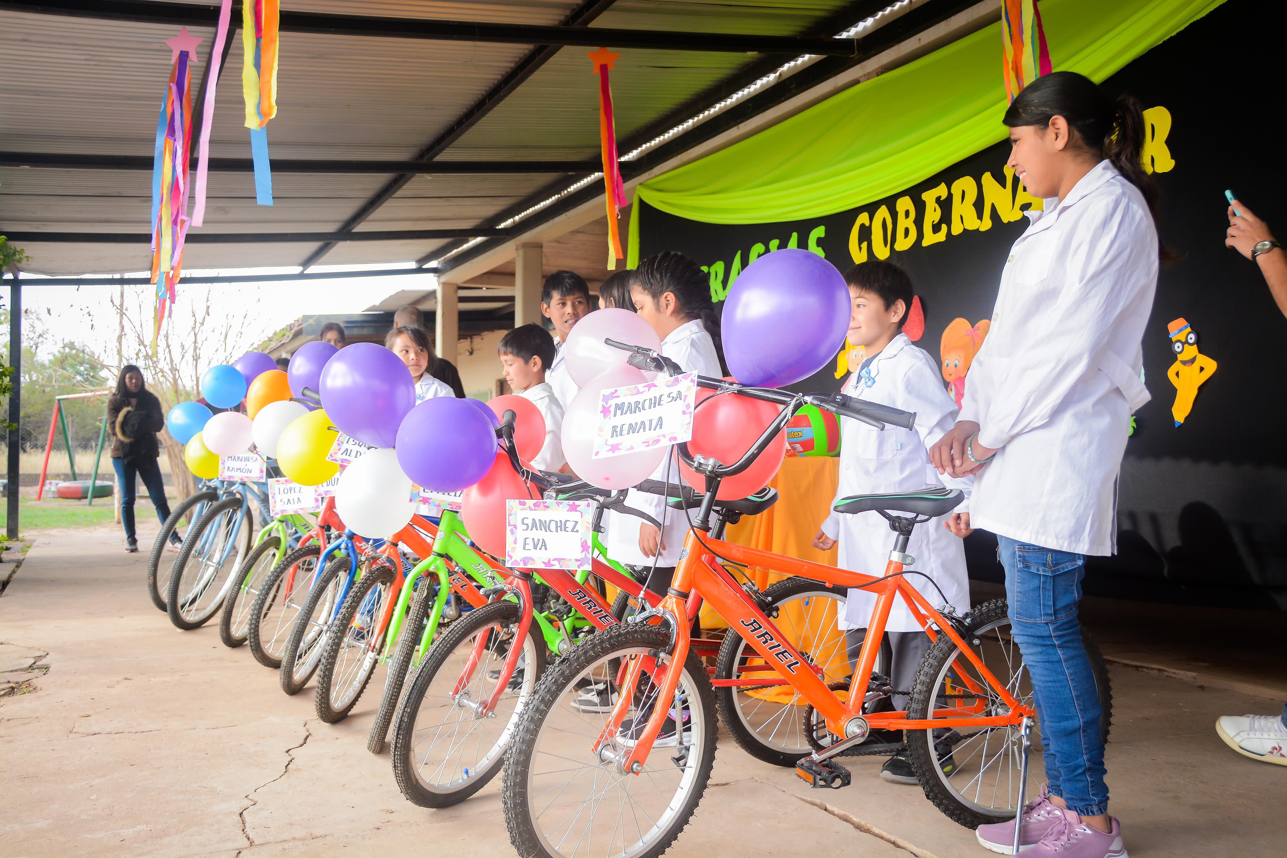 *MACHAGAI: “ESTAS BICICLETAS FUERON RECUPERADAS DE LA CAUSA BARRAZA” DIJO EL GOBERNADOR ZDERO*