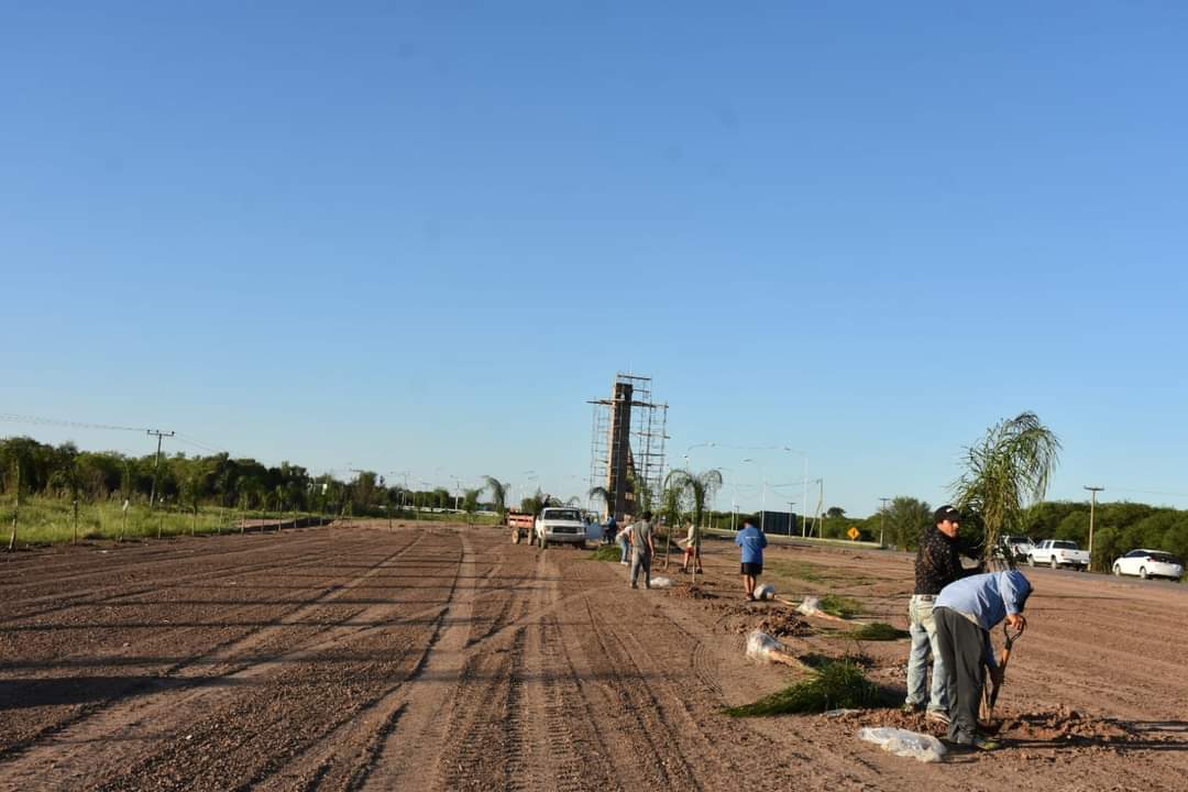 EL INTENDENTE PAPP VERIFICÓ EL AVANCE DE OBRA DEL ACCESO NORTE DE VILLA ÁNGELA