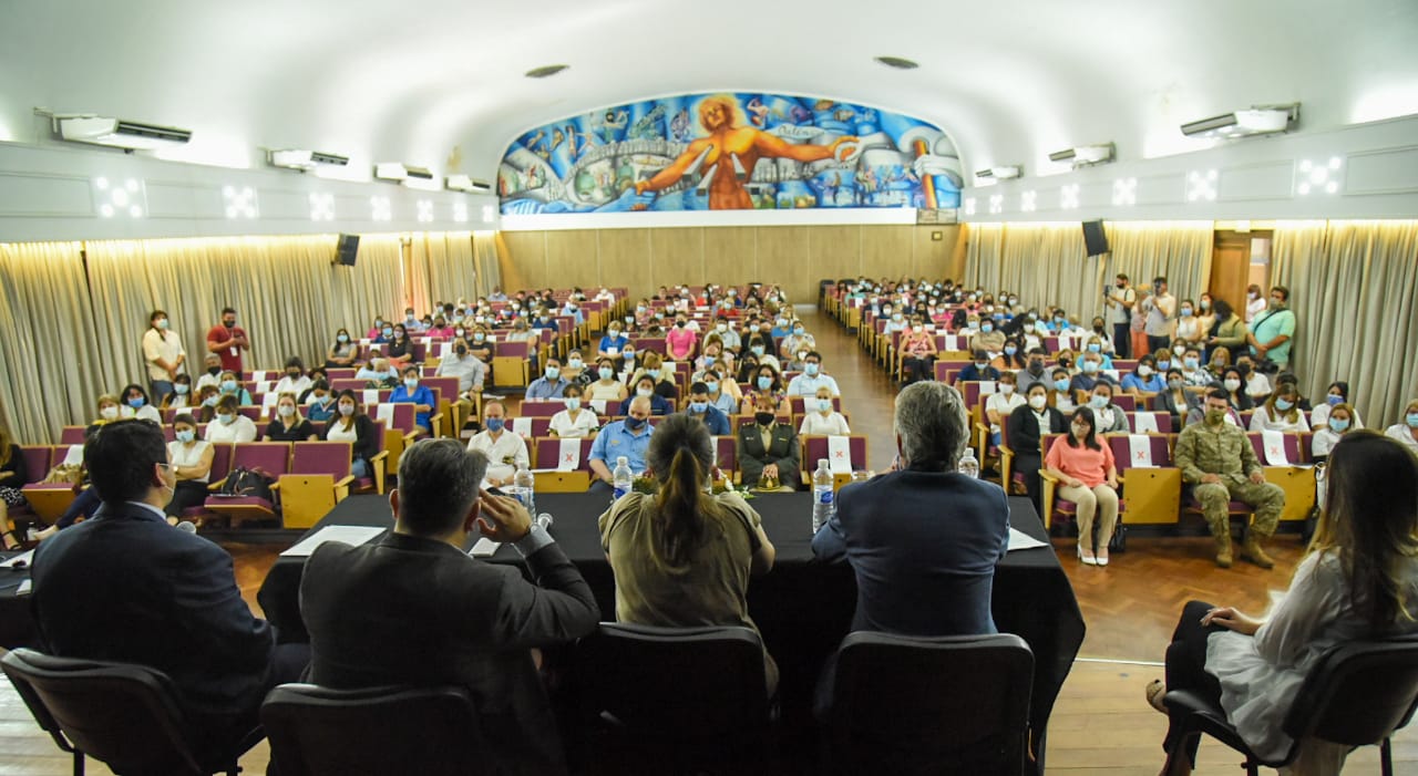 _Declaración de interés legislativo y provincial_ *En el Día del Vacunador y la Vacunadora, la Legislatura destacó el compromiso y amor por la tarea*