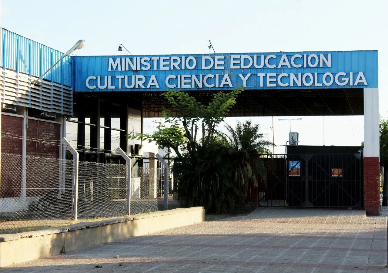 *EDUCACI&Oacute;N ANUNCI&Oacute; LA TITULARIZACI&Oacute;N DE DOCENTES DE LA MODALIDAD BILING&Uuml;E INTERCULTURAL IND&Iacute;GENA*