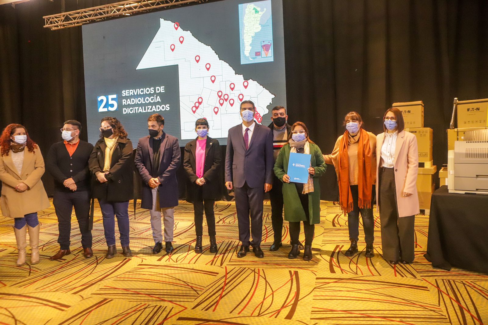 *EL GOBIERNO PROVINCIAL ENTREGÓ NUEVO EQUIPAMIENTO DIGITAL PARA LOS SERVICIOS DE RADIOLOGÍA DE LA PROVINCIA*