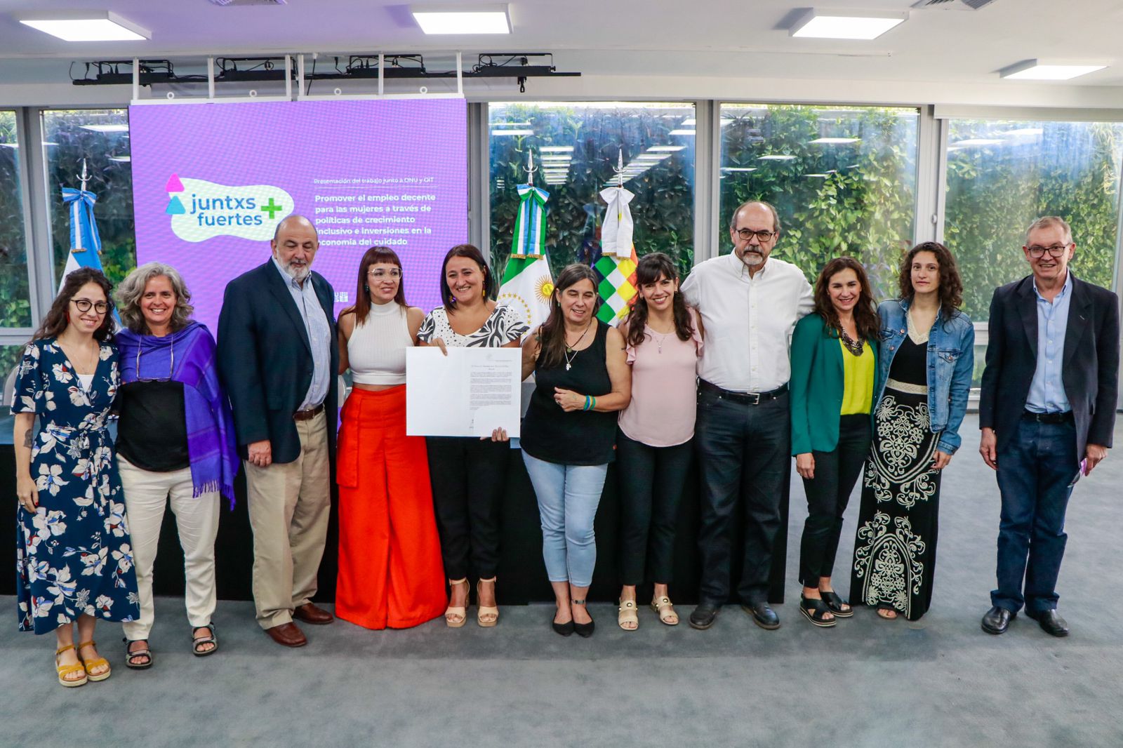 *EL GOBIERNO, ONU MUJERES Y LA ORGANIZACIÓN INTERNACIONAL DEL TRABAJO PRESENTARON ESTUDIO SOBRE POLÍTICAS DE CUIDADO EN LA PROVINCIA*