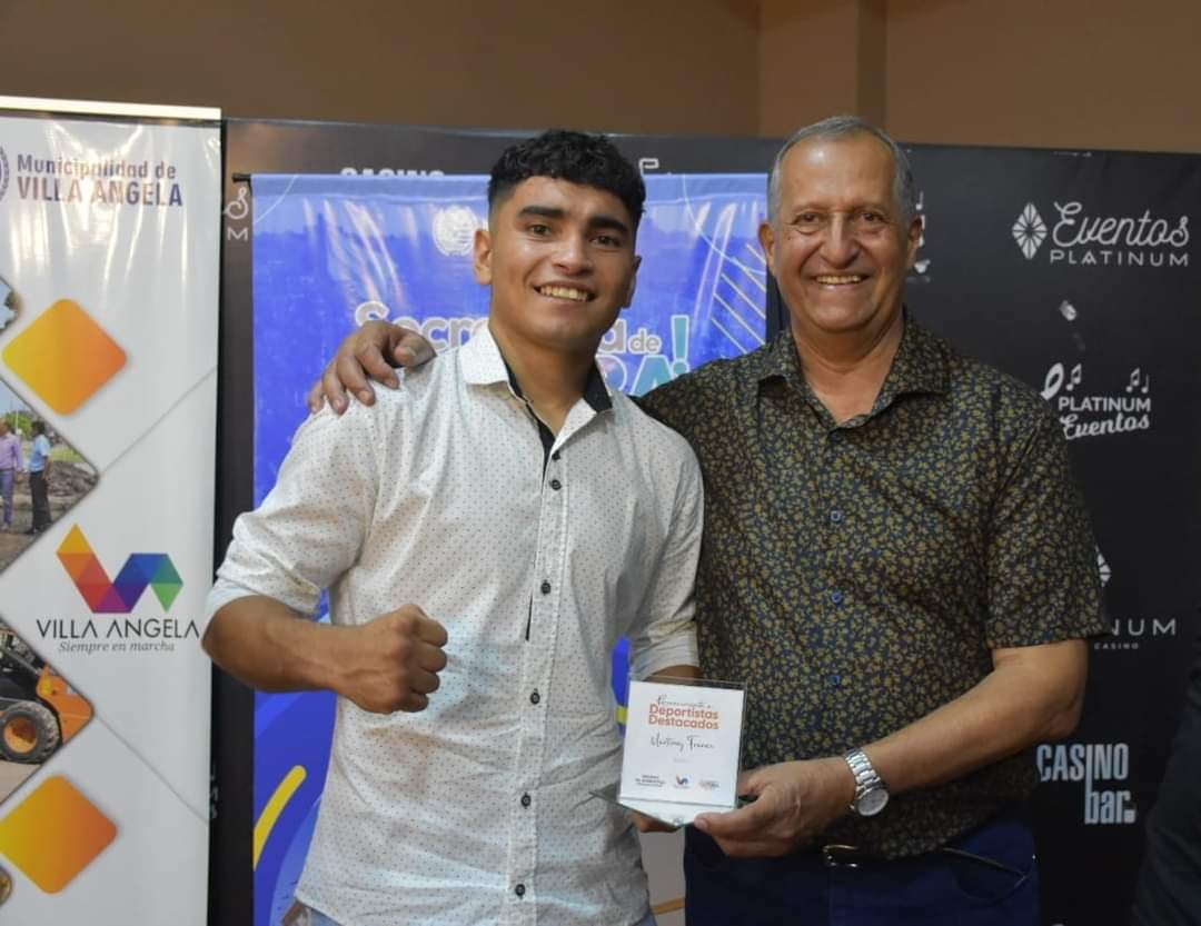 RECONOCIMIENTO A DEPORTISTAS VILLANGELENSES DESTACADOS DEL 2022