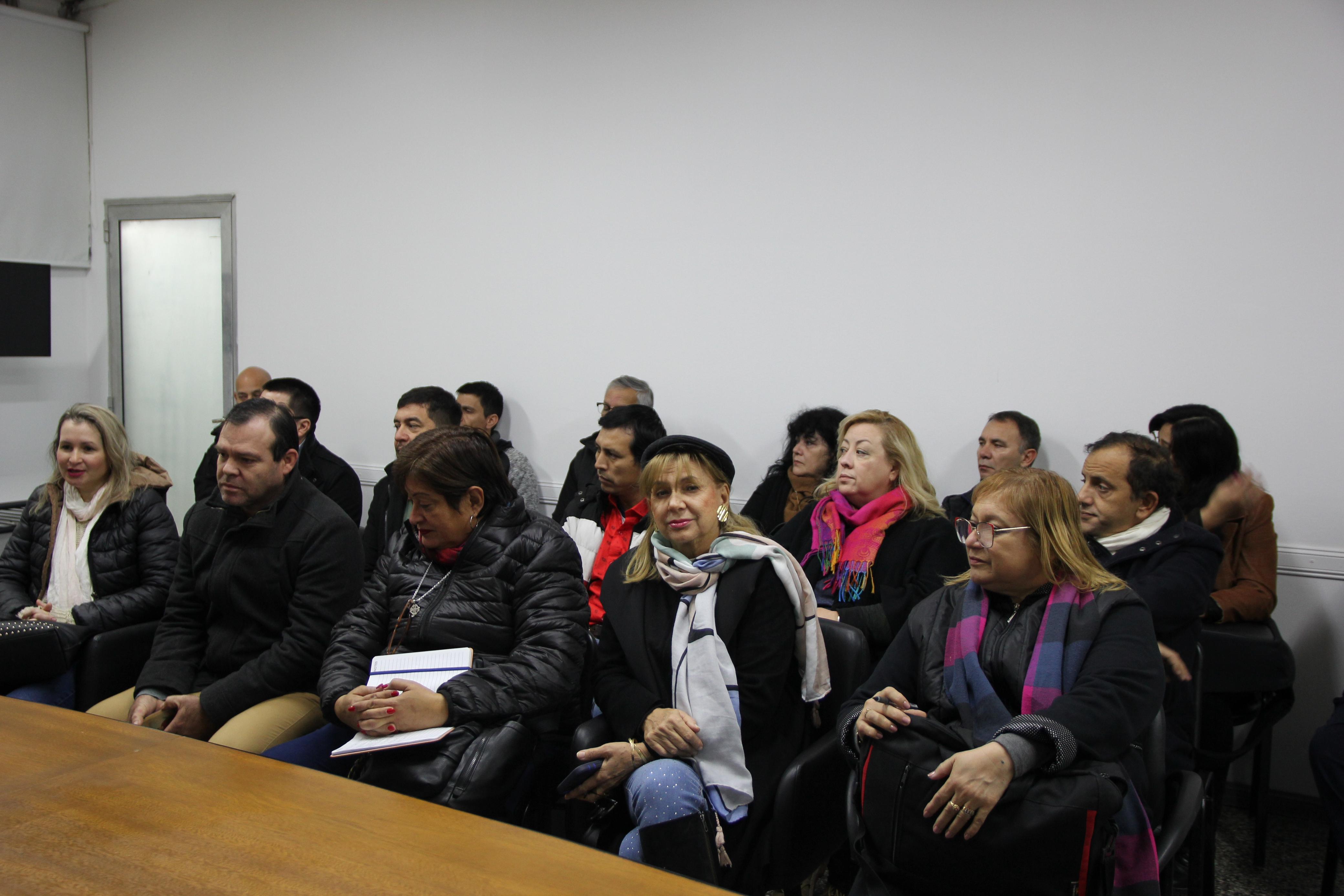EDUCACIÓN Y SALUD UNIFICARON CRITERIOS CON LOS INSTITUTOS SUPERIORES DE ENFERMERÍA POR TÍTULOS