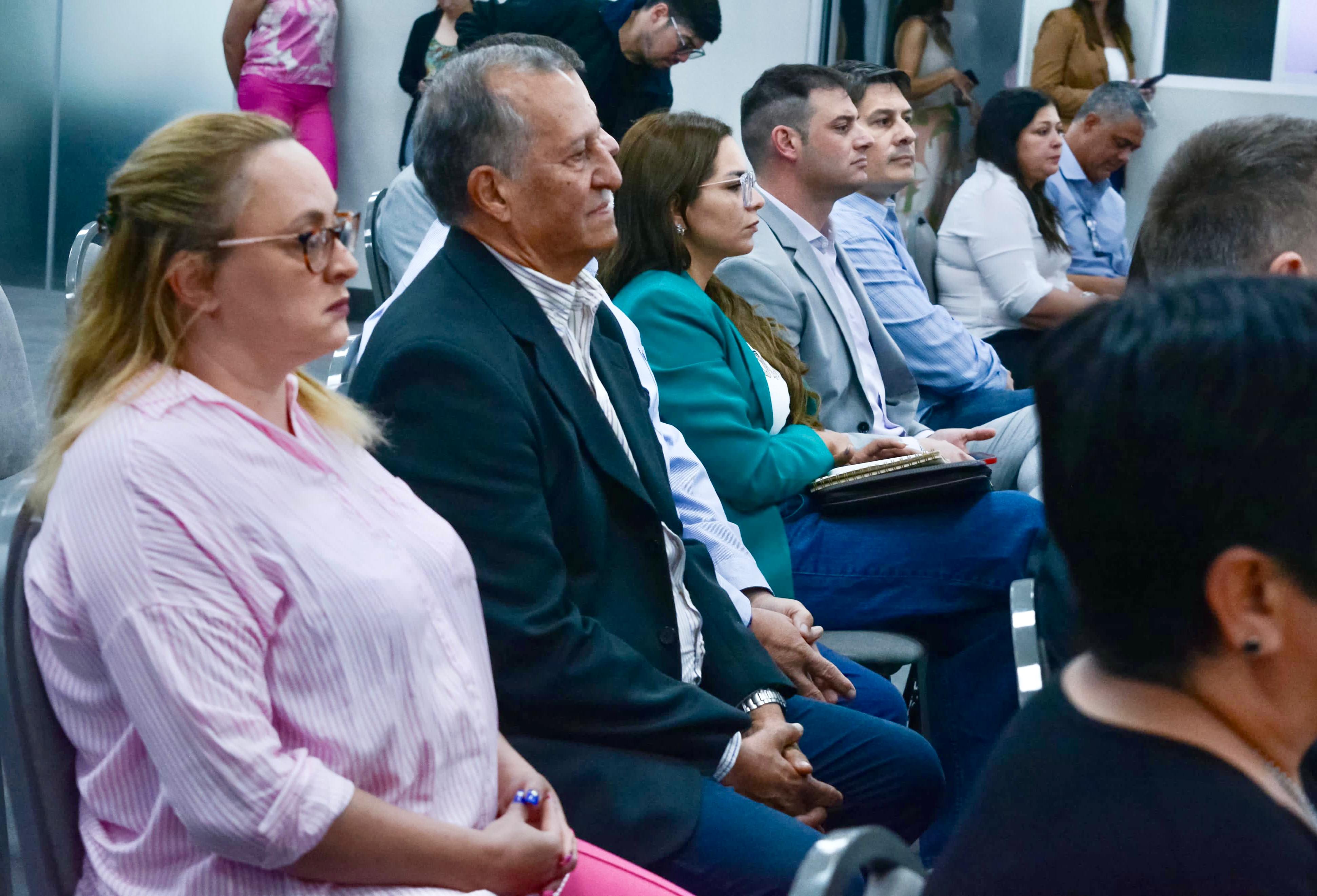 EMERGENCIA ENERGÉTICA E HÍDRICA: EL GOBIERNO PROVINCIAL BRINDÓ DETALLES TÉCNICOS A INTENDENTES SOBRE EL PROYECTO DE LA TOMA DE CRÉDITO