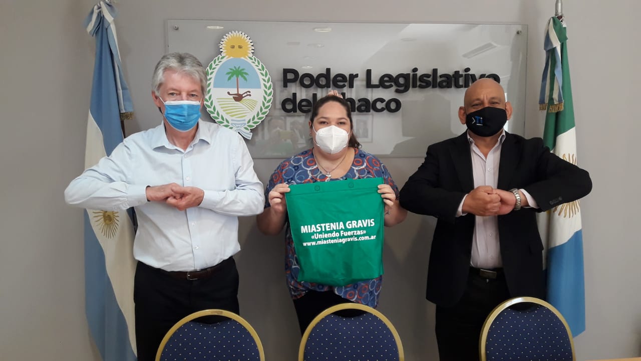 _Sager recibió a los padres de una paciente con la enfermedad_  *Apoyo de la Legislatura para fortalecer la difusión de la Miastenia Gravis* 
